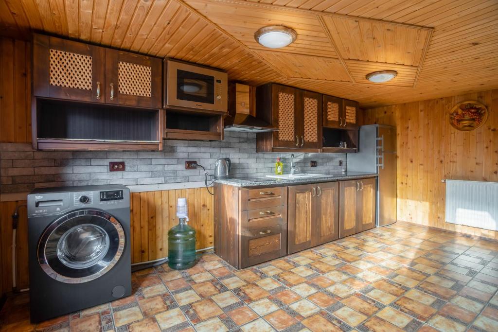Skyta - Chalet De Quatre Chambres