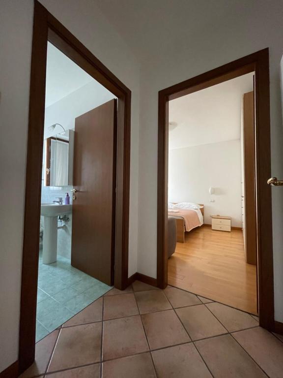Posteľ alebo postele v izbe v ubytovaní Richi Rent 03