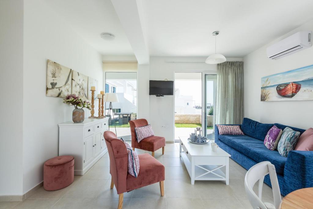 Posezení v ubytování Triton Sea View Villa