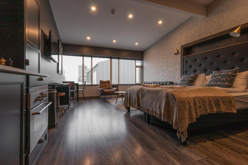 Kuchyň nebo kuchyňský kout v ubytování Vintage Apartment Hotel