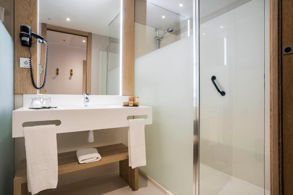 Koupelna v ubytování Golden Hotel Barcelona