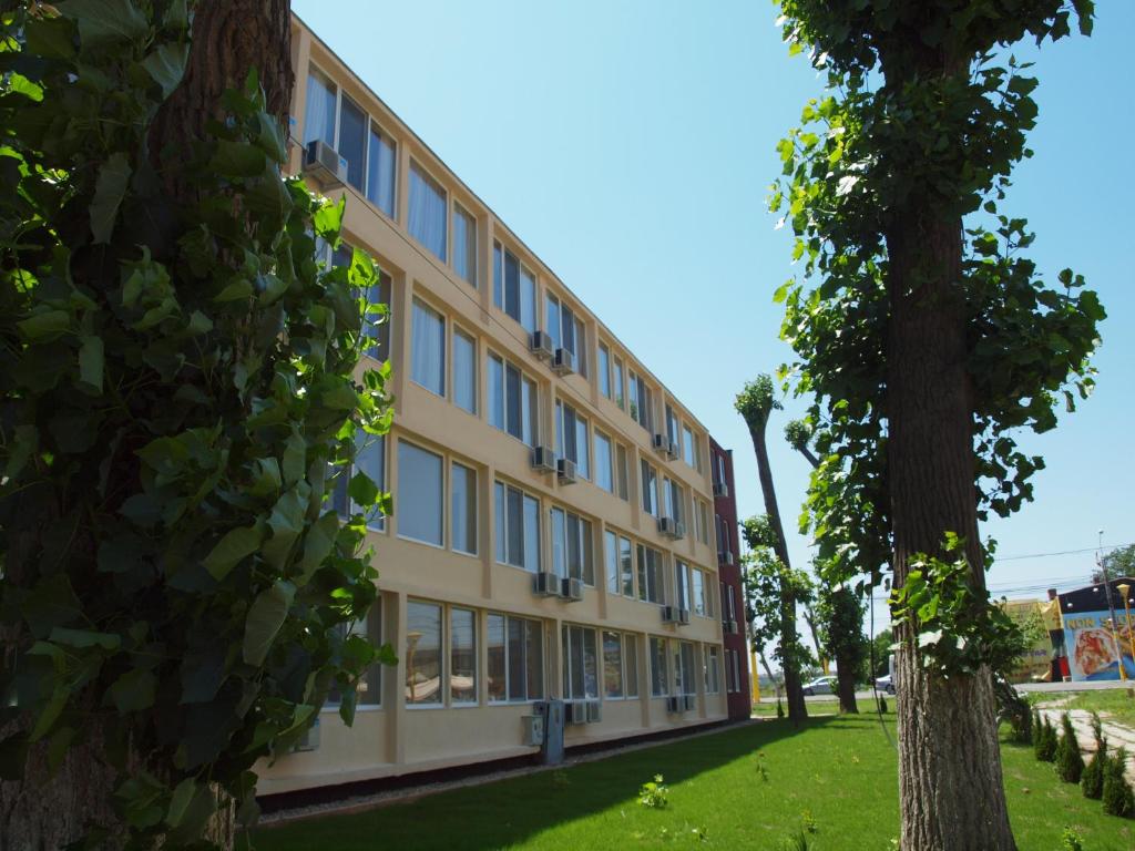 Budova, kde se hotel nachází