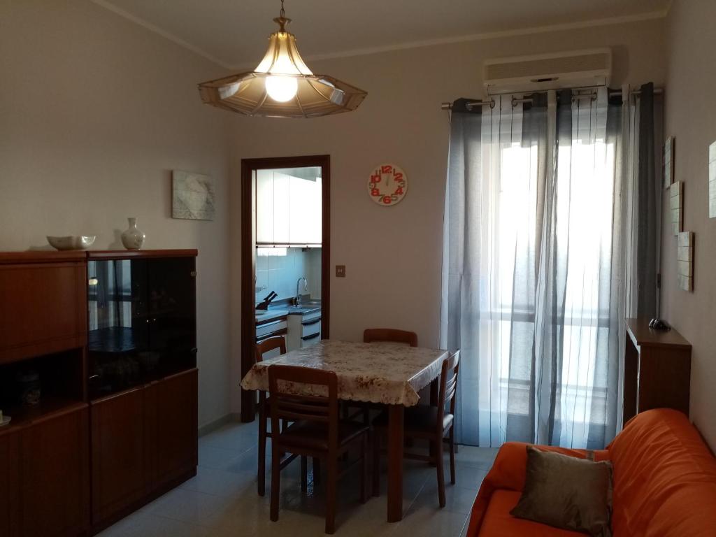Kuchyňa alebo kuchynka v ubytovaní BRUNO TURIN APARTMENT Near the METRO