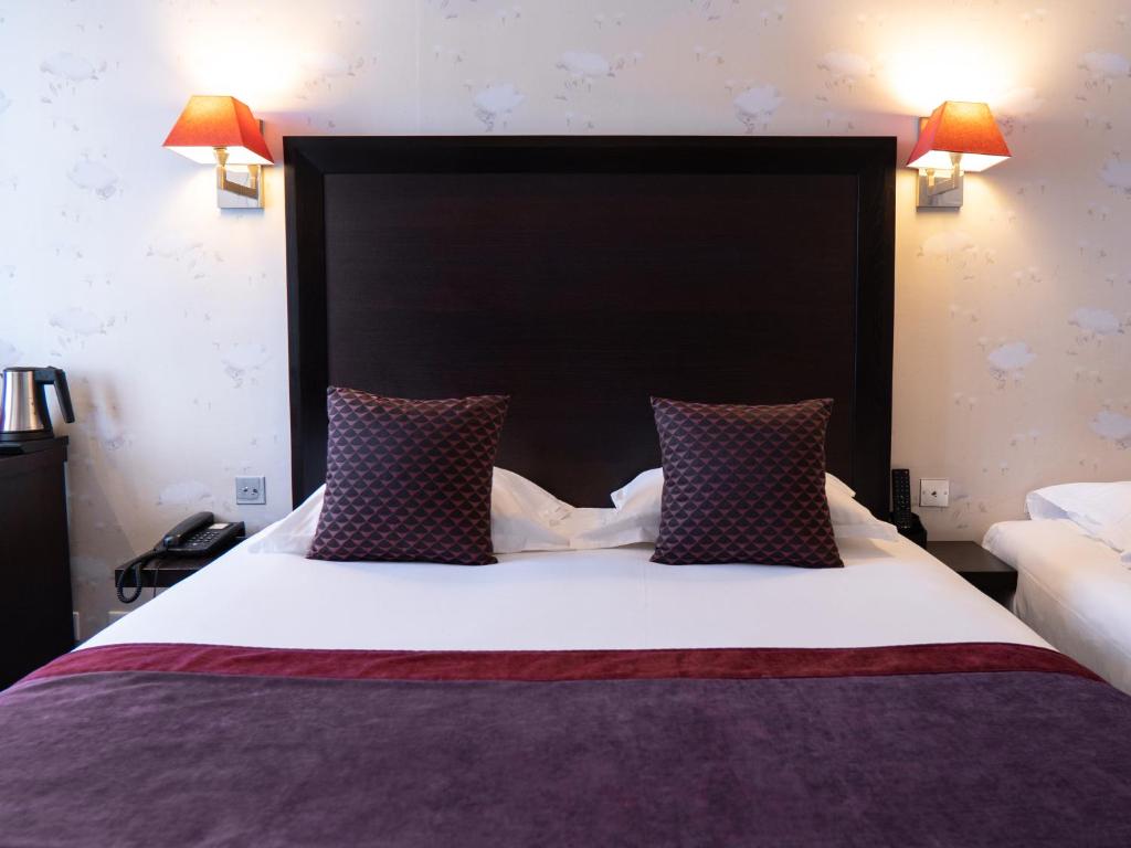 
Executive Triple Room
