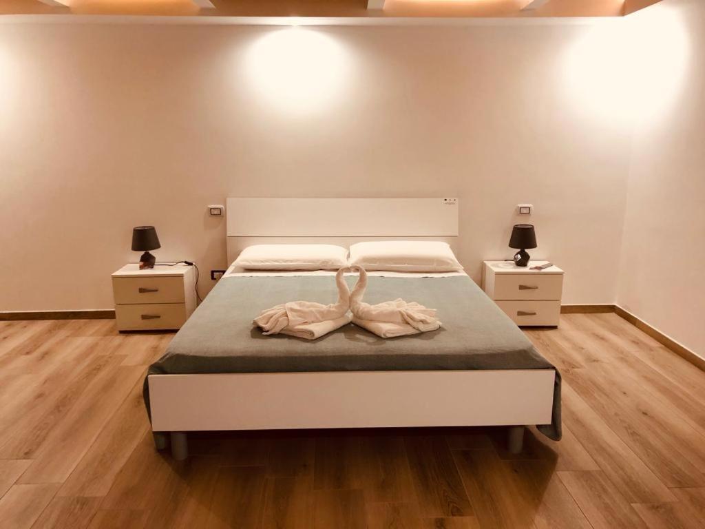 Posteľ alebo postele v izbe v ubytovaní Mastropaolo42 Luxury B&B