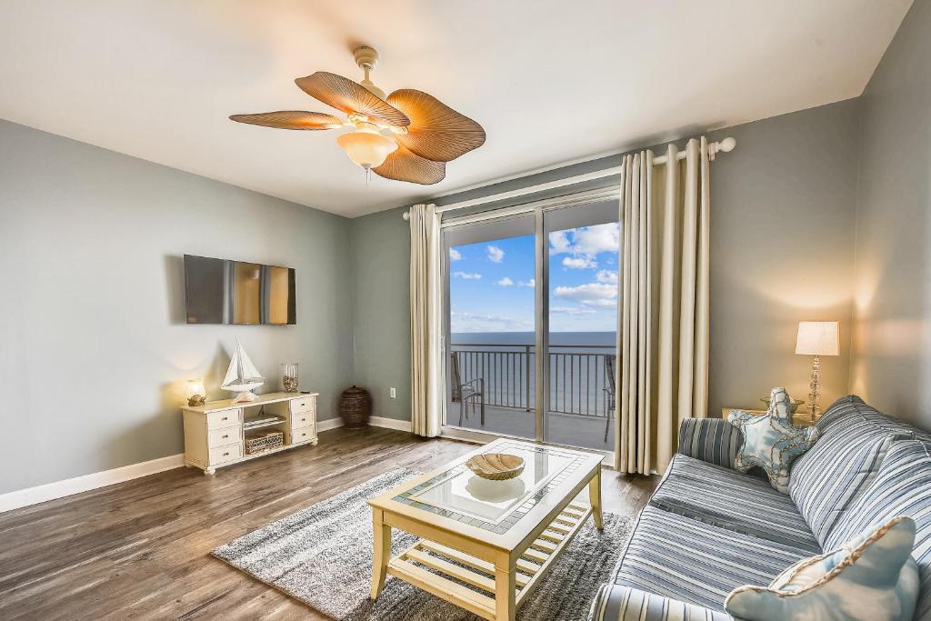 Splash Beach Resort 1705W by Book That Condo, Panama City Beach