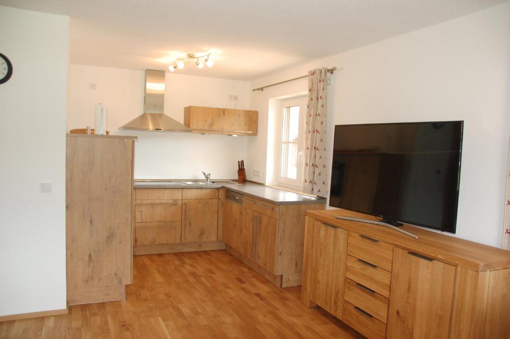 Landhaus Fuchs - Apartment With Balcony
