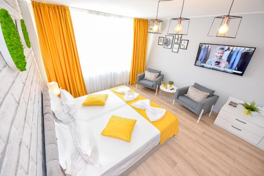One by One - by Grand Accommodation - 