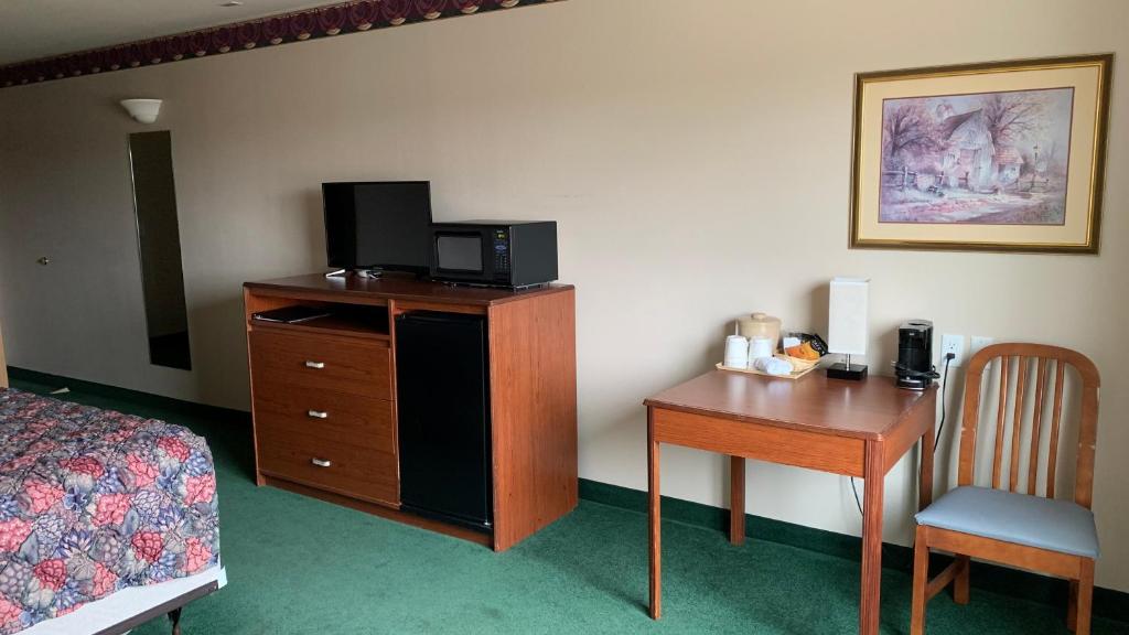 Fairbridge Inn and Suites - Miles City - Queen Kamer - Toegang Voor Gehandicapten