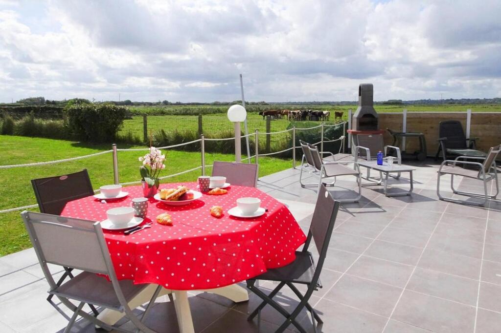 Φωτογραφία από το άλμπουμ του Holiday Home in France by Sandy Beach σε Saint-Marcouf
