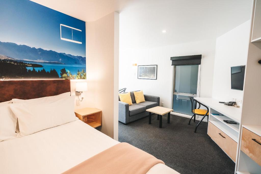 Blue Peaks Lodge - Resim 34