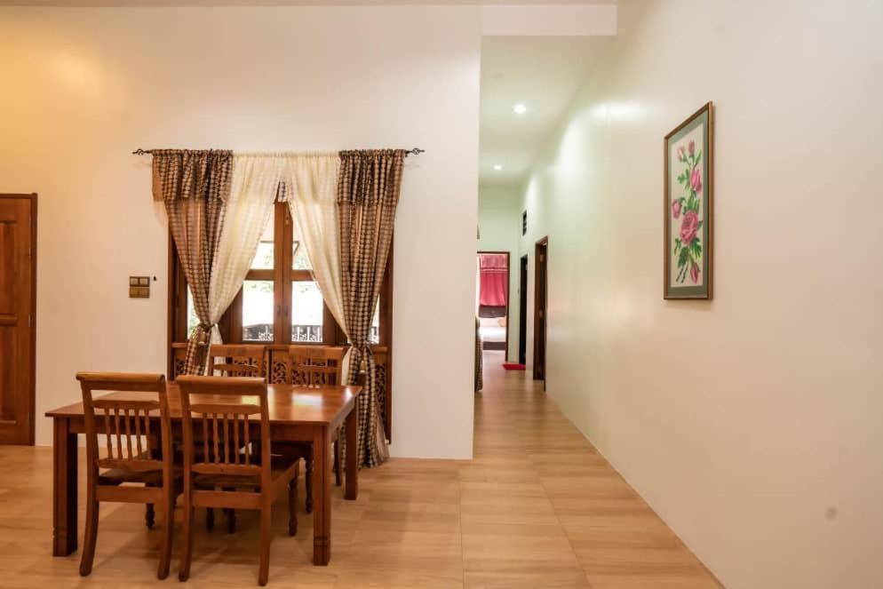 Dining area in A villát