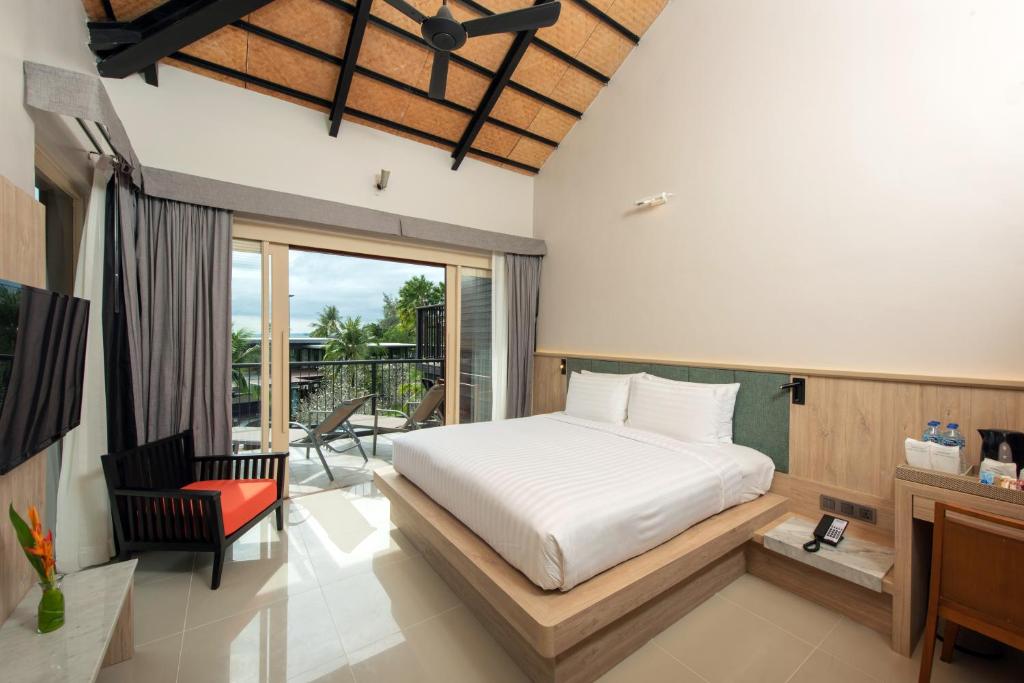 Holiday Ao Nang Beach Resort, Krabi - Resim 29