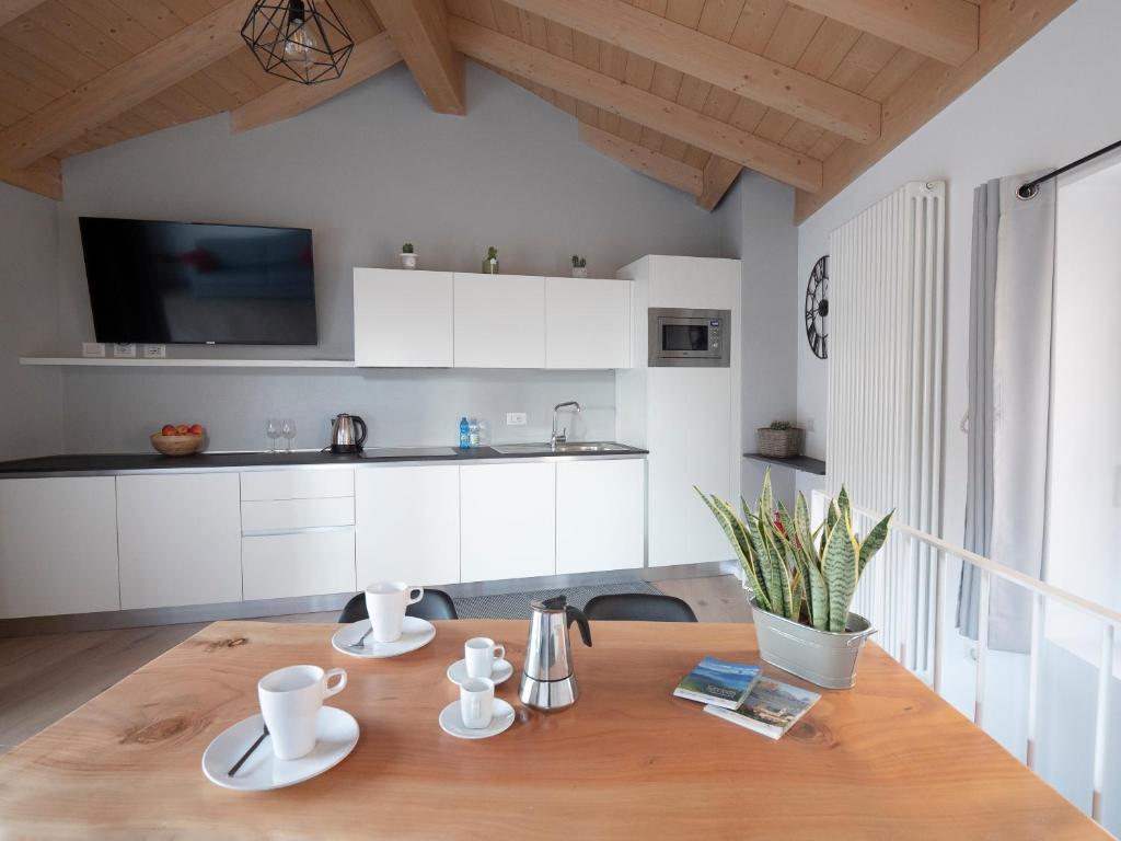 Kuchyň nebo kuchyňský kout v ubytování Bellano Holidays - Casa Artemio
