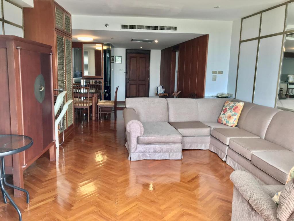 Fotografie z fotogalerie ubytování Baan Sansaran sunrise, sunset view HuaHin (2 BR) v destinaci Hua Hin