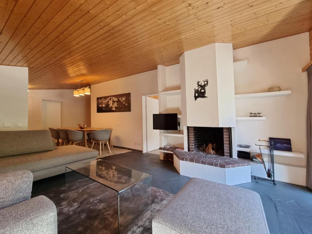 L'Oree Penthouse