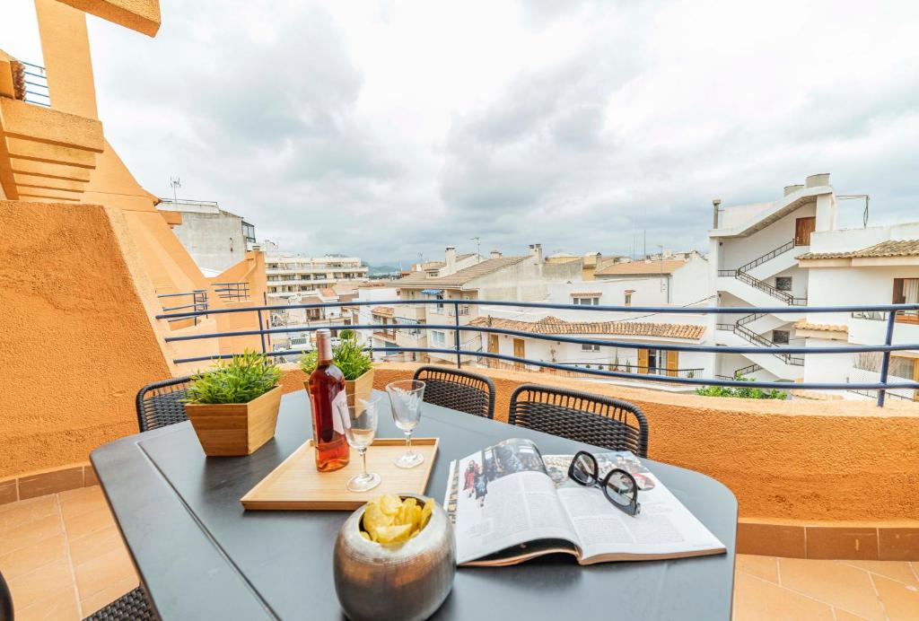 My City Home - Triplex en el Puerto Alcudia 2 (スペイン ...