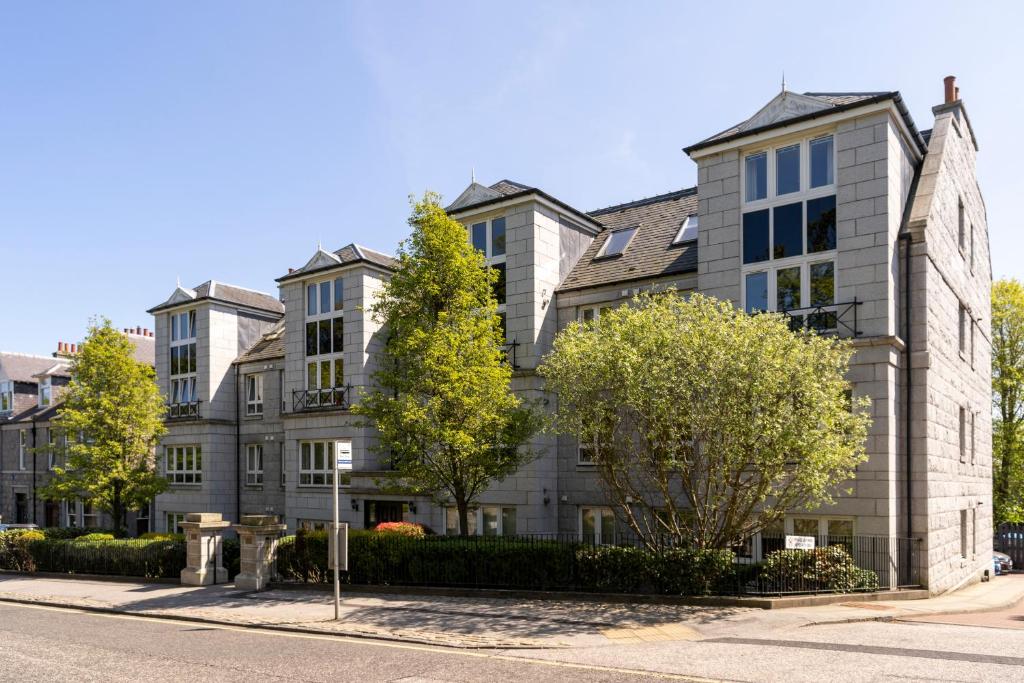 Parkhill Luxury Apartments