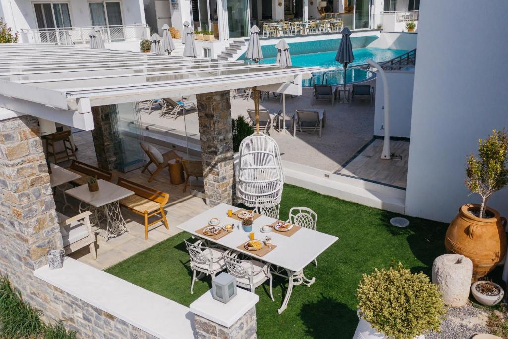 Bazén v ubytovaní Cyano Hotel alebo v jeho blízkosti