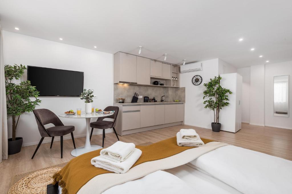 Molo Longo - Central Apartments & Rooms - Studio公寓 -  4楼的Fiorella La Guardije 13街