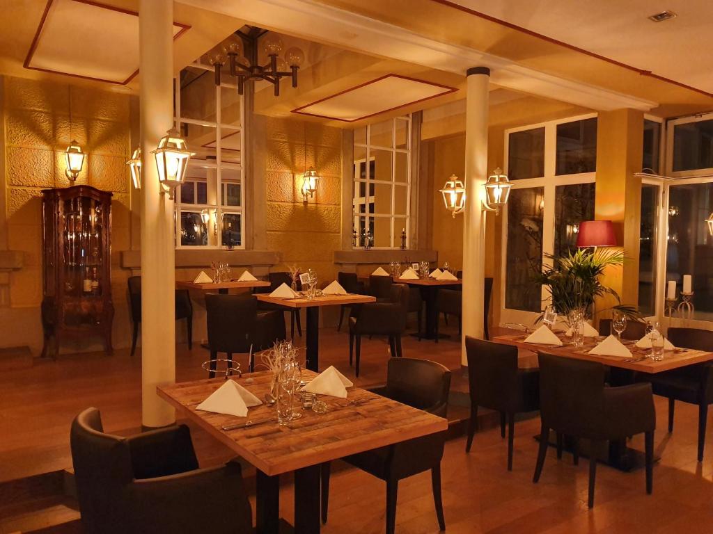 Restaurace v ubytování Parkhotel du Sauvage