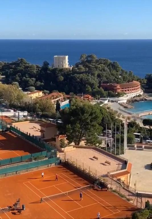 FABULOUS !!APARTMENT A FRONT OF LEGENDARY MONTE CARLO BEACH and TENNIS CLUB  !, Roquebrune-Cap-Martin – Updated 2024 Prices