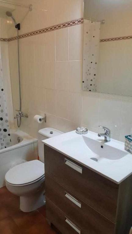 Un baño de Apartamentos Nevandi