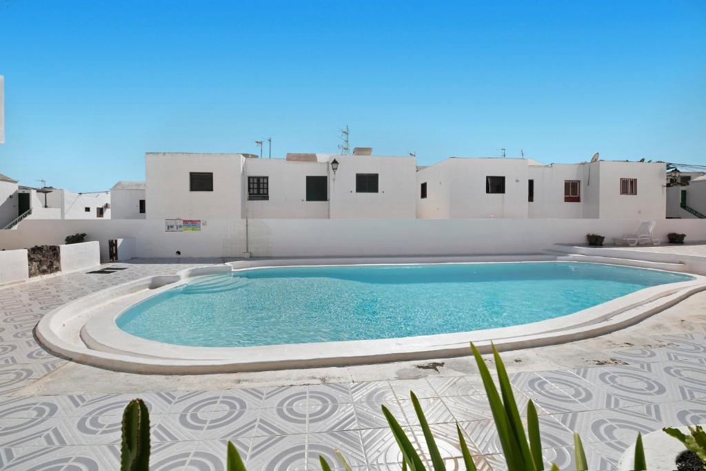 Happy Beach Apartment (Испания Пуерто дел Кармен) - Booking.com
