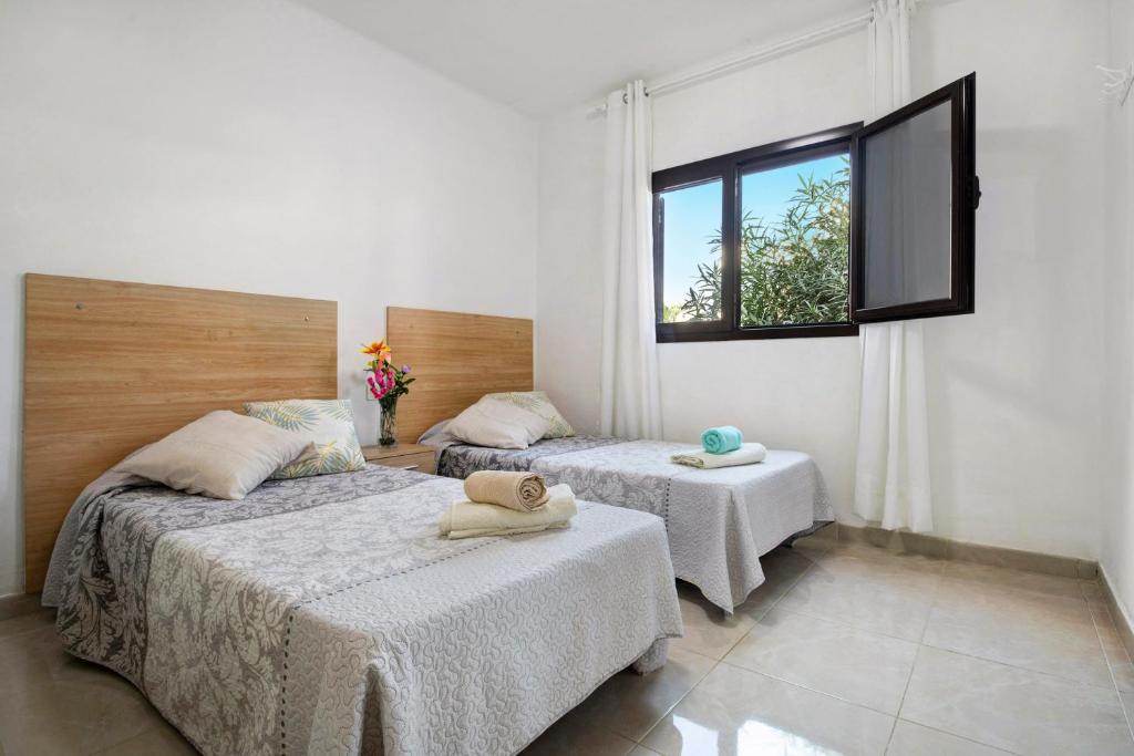 Happy Beach Apartment, Puerto del Carmen – Updated 2022 Prices