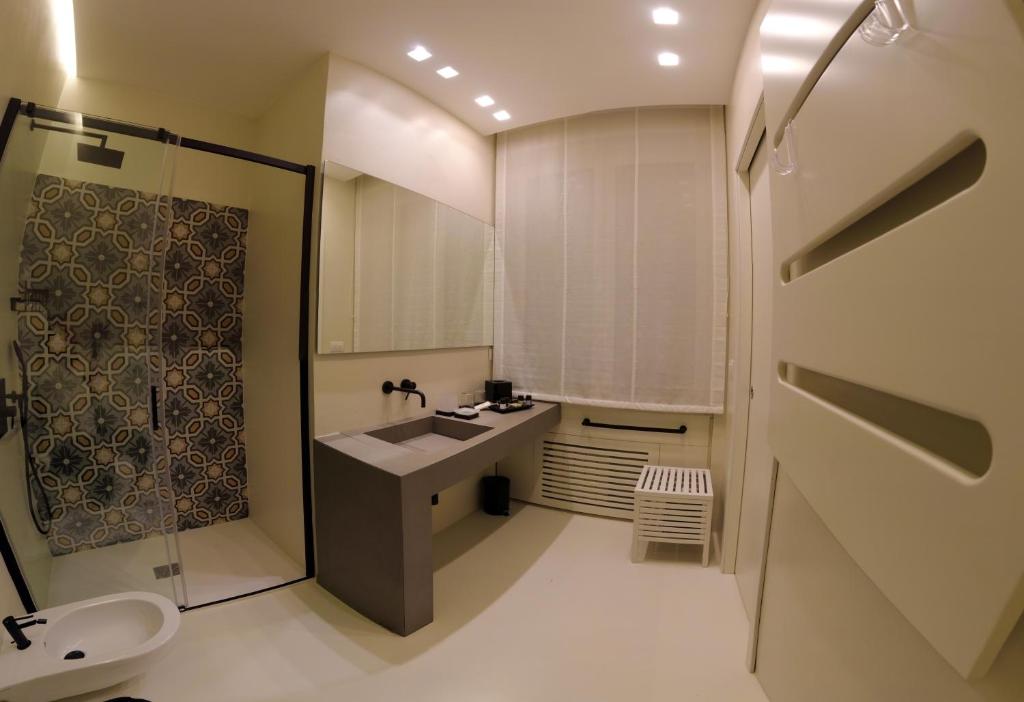 Koupelna v ubytování FuoriSquadra B&B