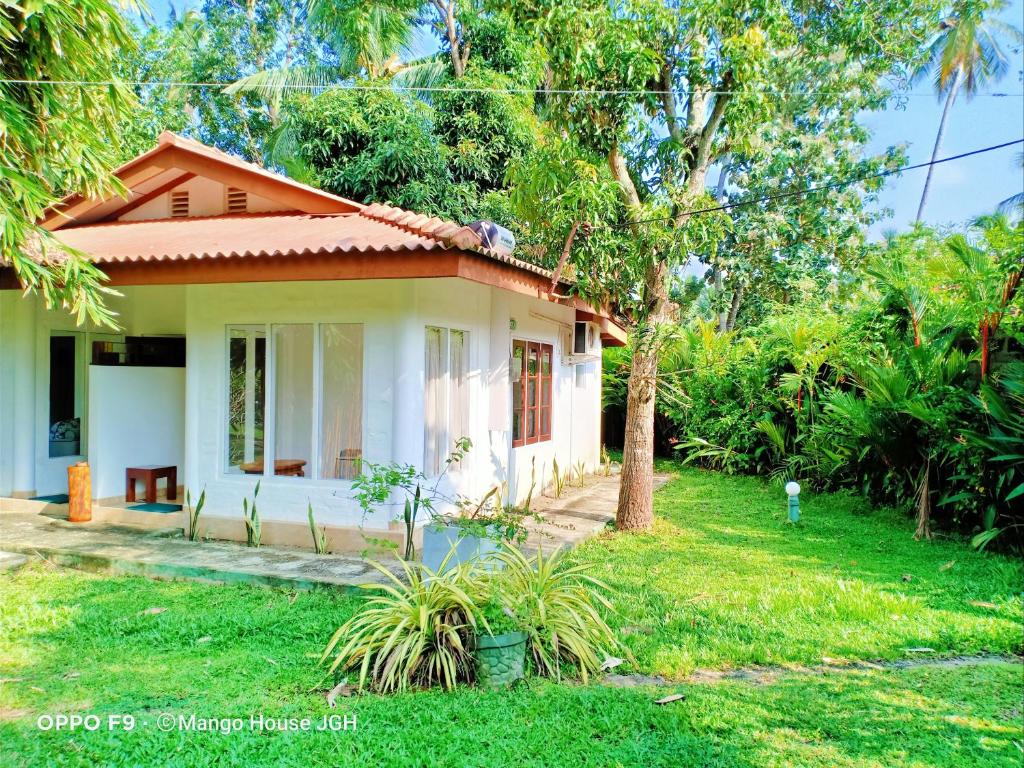 Mango House Japanese Guest House - 13