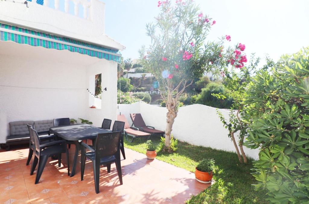 Vonkajšia záhrada v ubytovaní Casa Neptuno Spainsunrentals 1205