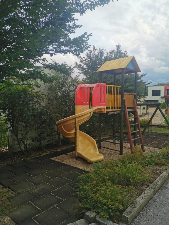 Herní místnost nebo prostor pro děti v ubytování Landcafe Auszeit