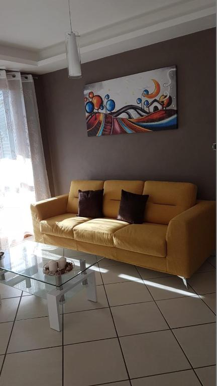 Część wypoczynkowa w obiekcie NickyHouse Holiday Home
