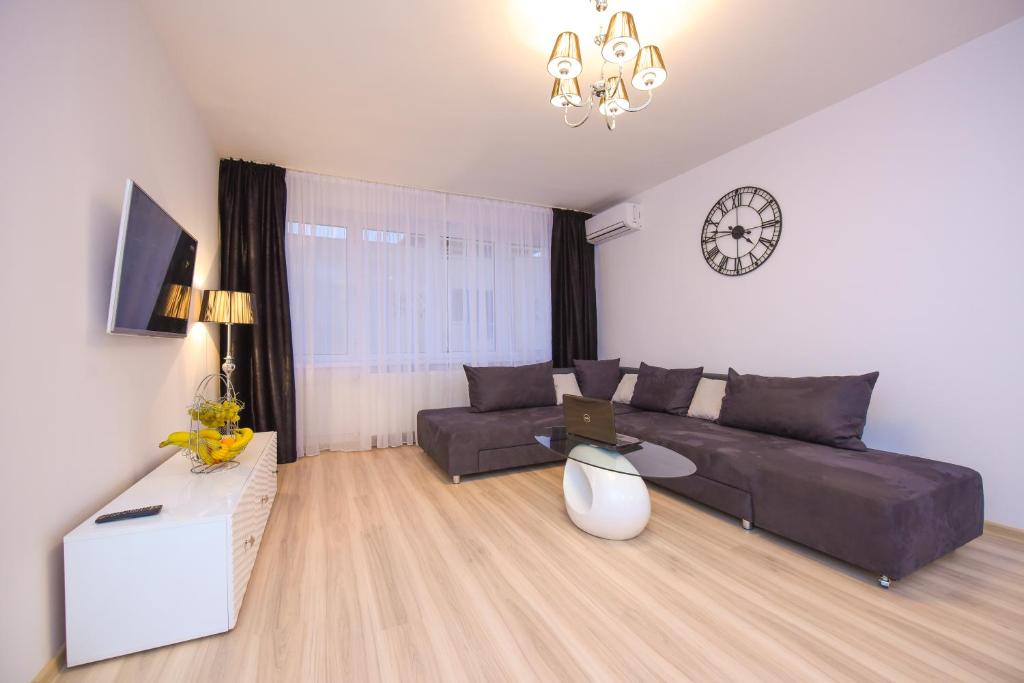 One by One - by Grand Accommodation - 