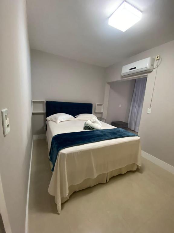 Postel nebo postele na pokoji v ubytování FIKA Residence
