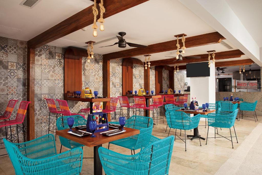 Restaurace v ubytování Altitude at Krystal Grand Cancun - All Inclusive