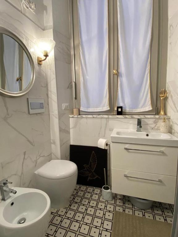A bathroom at Appartamento Torino Centro