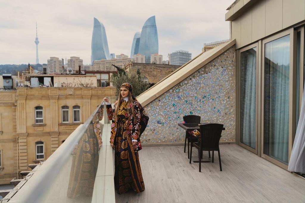 Ашық секс бар артхаус