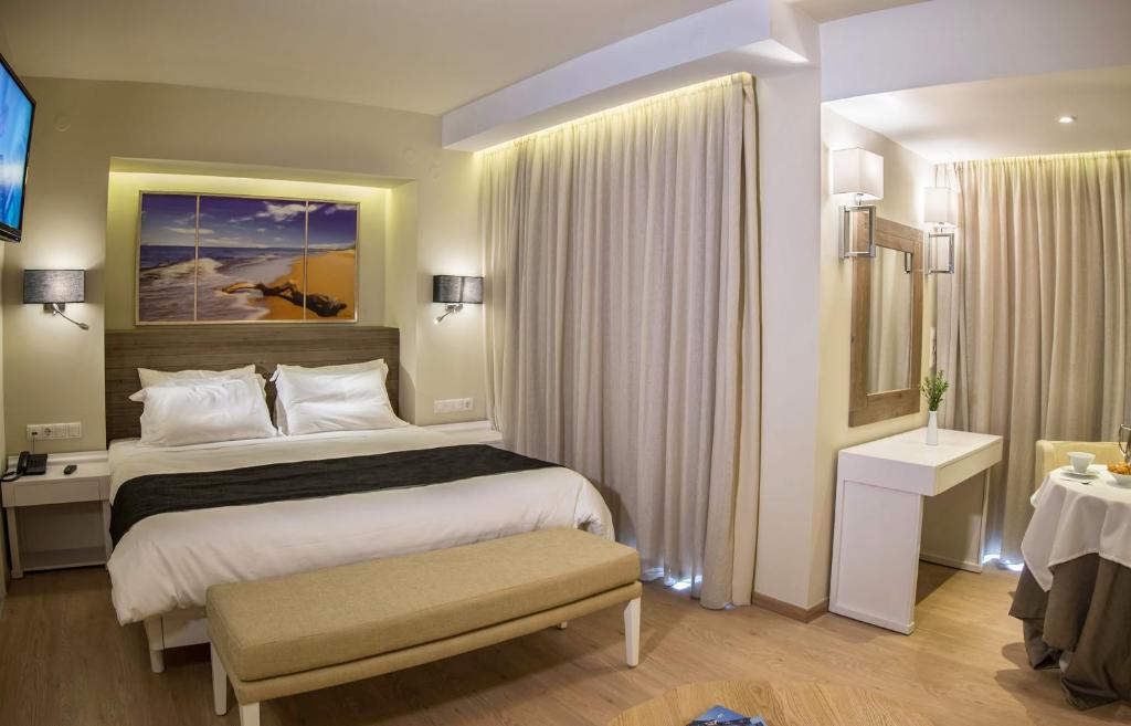 Swell Boutique Hotel - 14