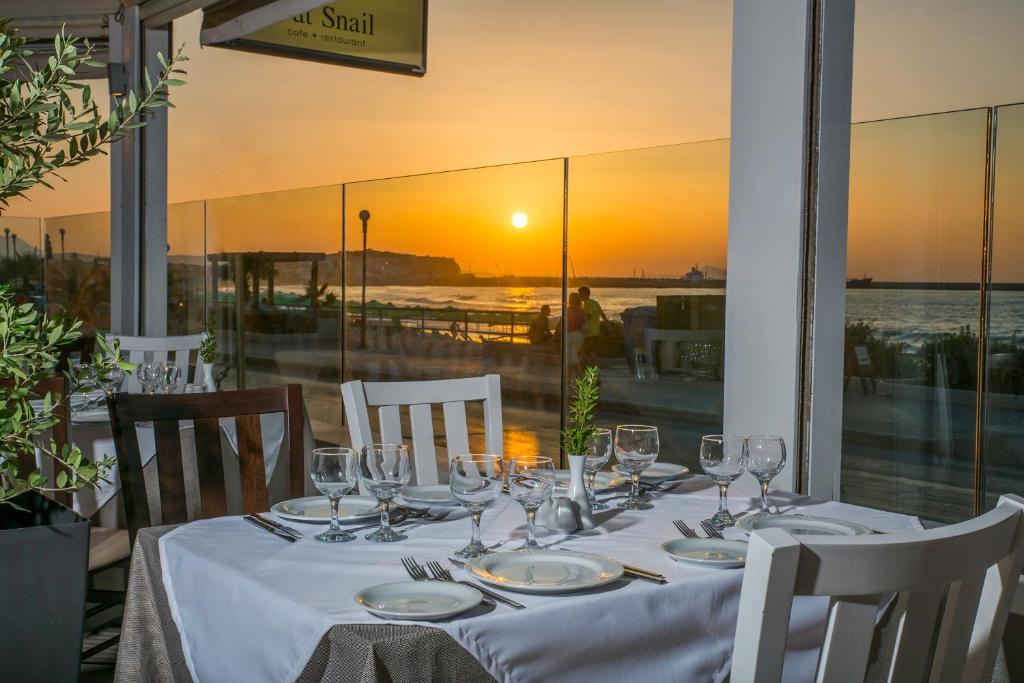 Swell Boutique Hotel - 3