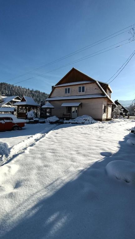 Homestay Opryshky v zimě