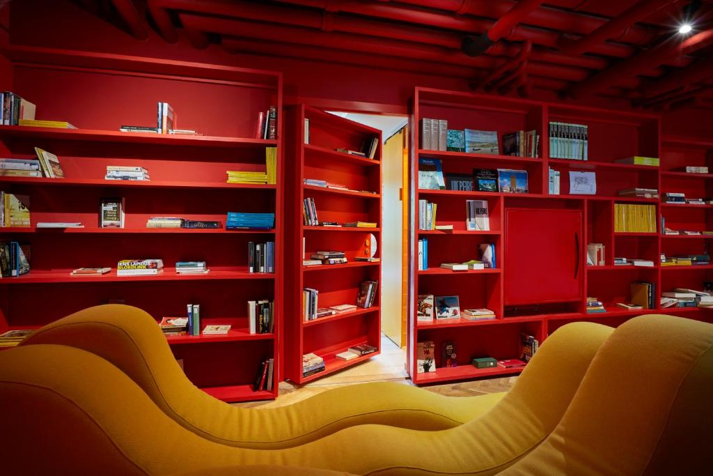 Hotel Not Hotel Rotterdam - Resim 44