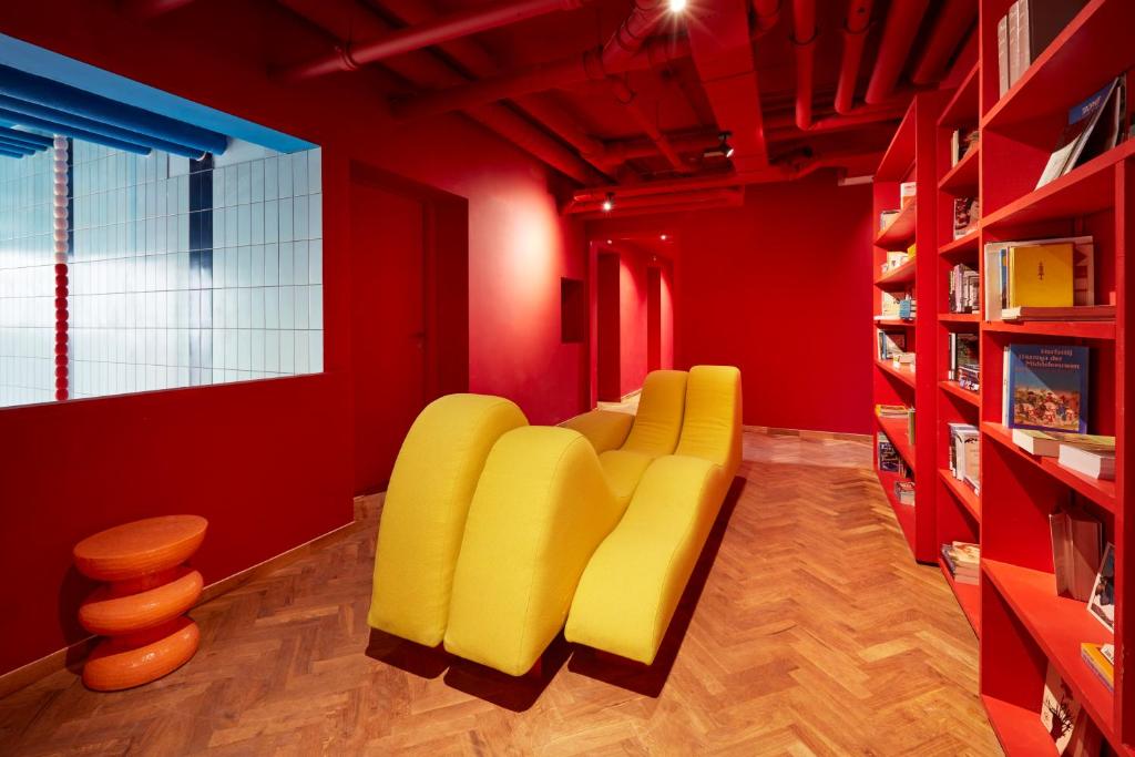 Hotel Not Hotel Rotterdam - Resim 43