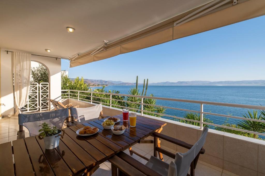Meli Apartments & Villas - Appartement Met Uitzicht Op Zee