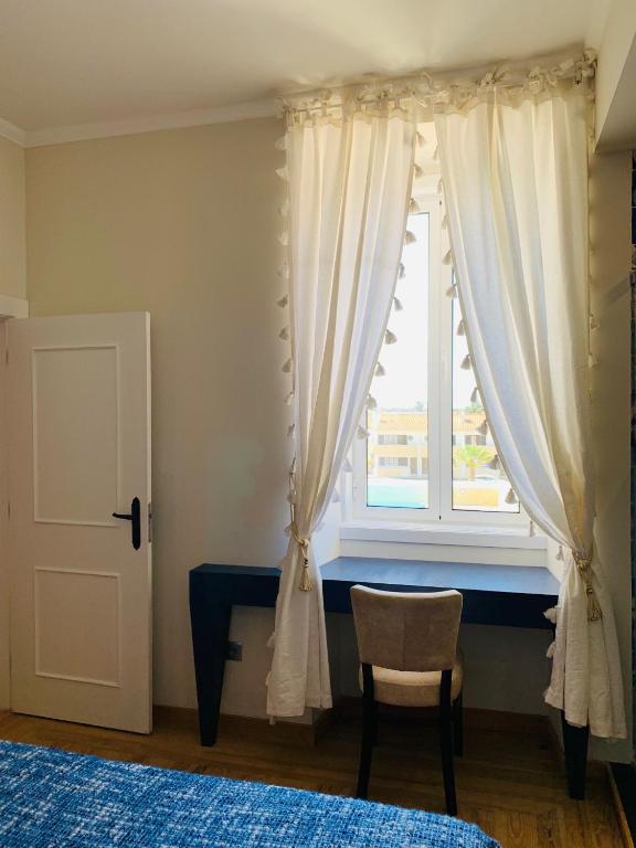 REFÚGIO DOURADO - Double Double Double Room