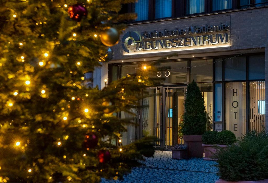 Hotel Aquino Berlin - Resim 43