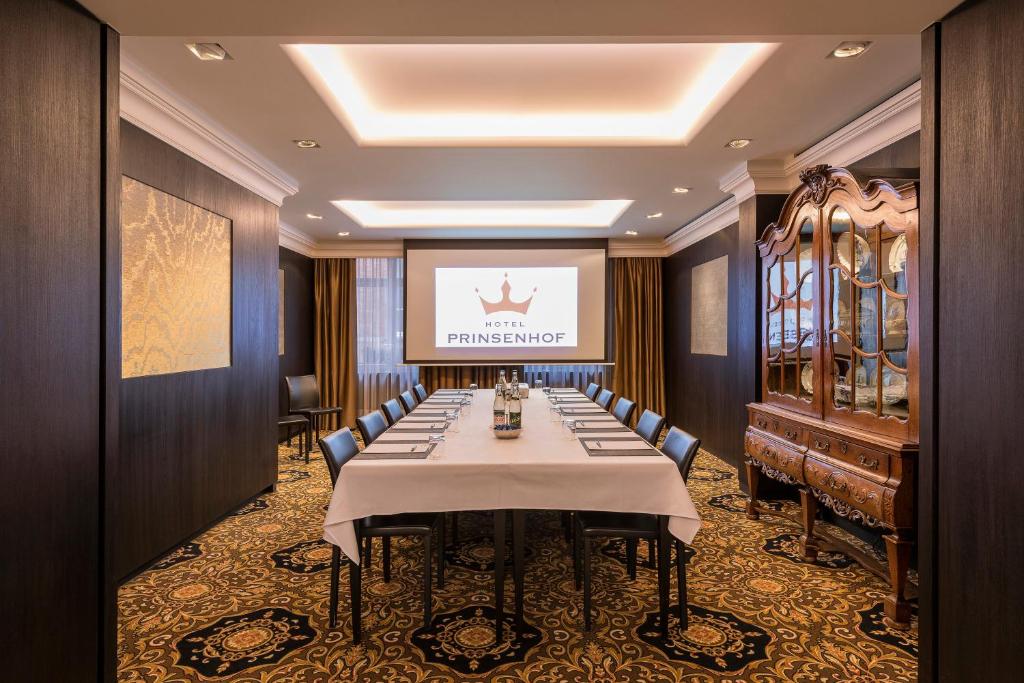 Konferenční prostory v ubytování Dukes' Palace Residence - by Dukes' Hotel Collection