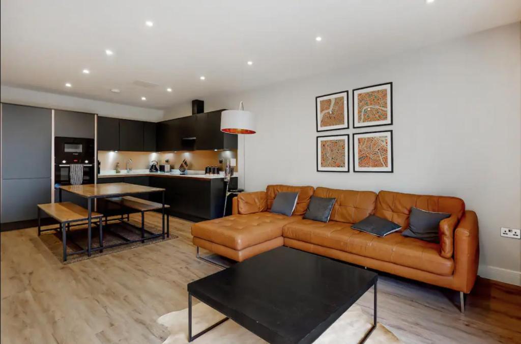 Super 2 bed flat 10min to Wimbledon tennis courts - Housity