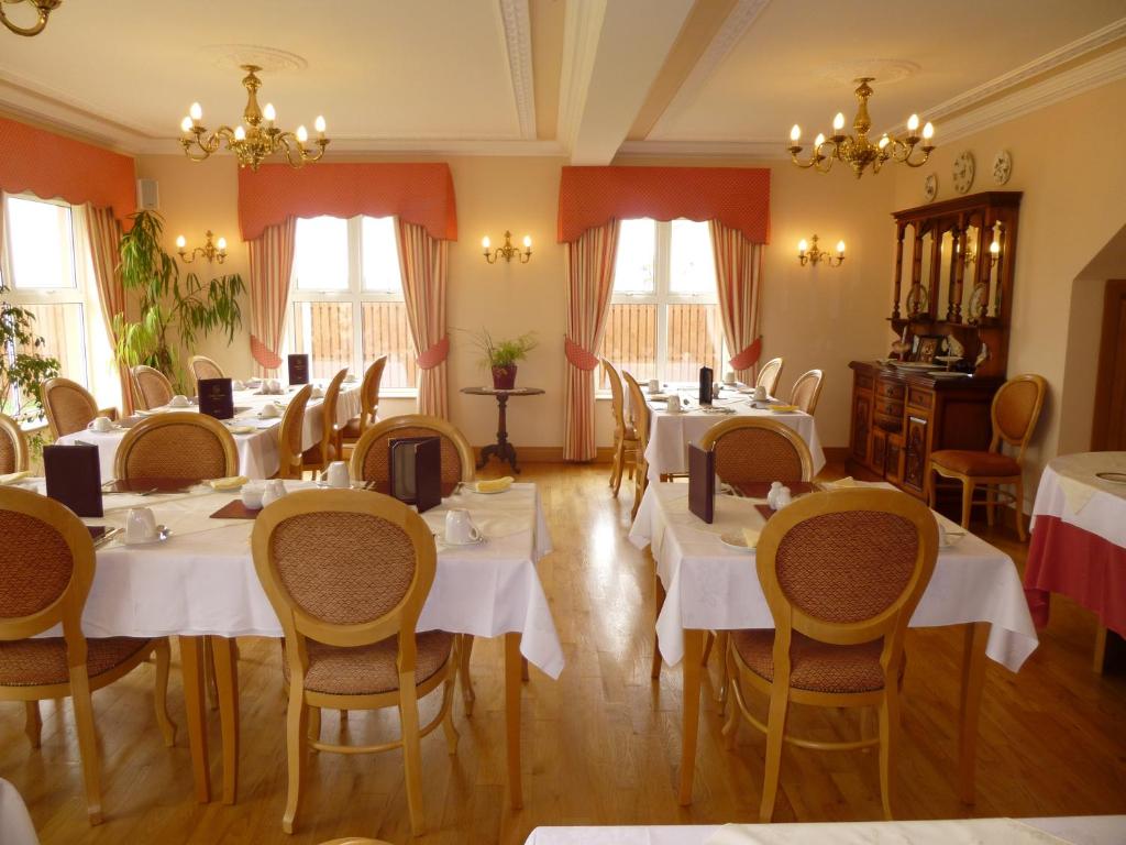 Restaurace v ubytování Cashen Course House